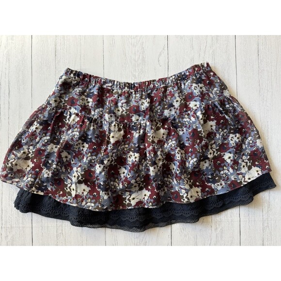 Vintage Abercrombie & Fitch Large Floral Navy Lace Ruffle Airy Mini Skirt Y2K - Picture 6 of 6